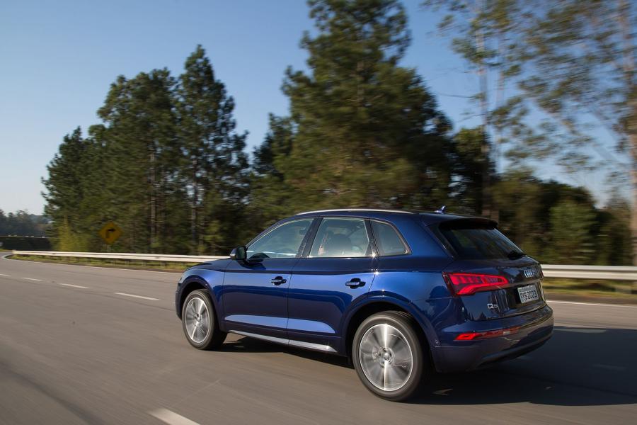  Audi Q5 TFSI Quattro 2017 года  (LA) (фото 16 из 23)